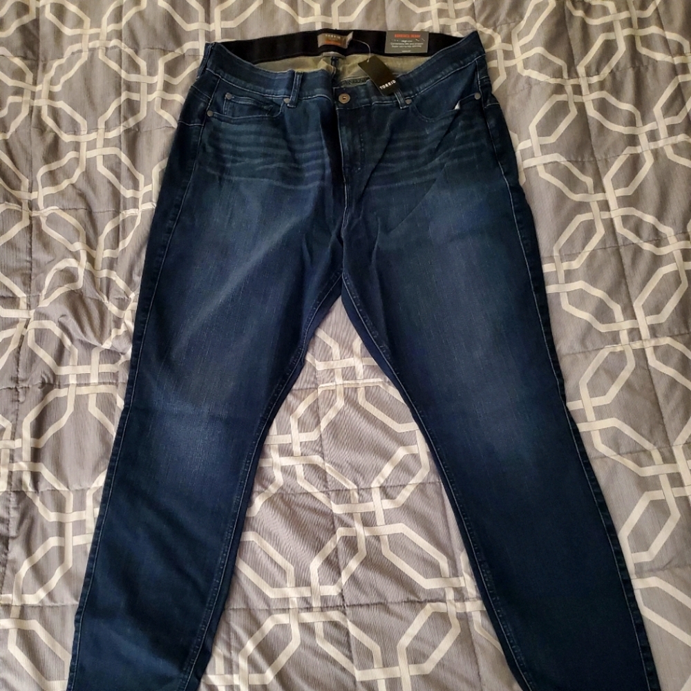 Torrid Bombshell Jeans 22T - Picture 4 of 5